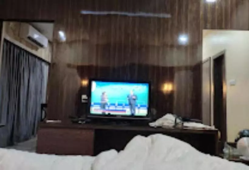 ホテル Nakshatra,guwahati