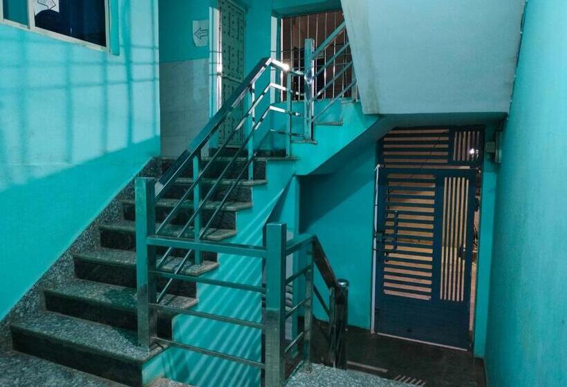 هتل Oyo The Indian Guest House