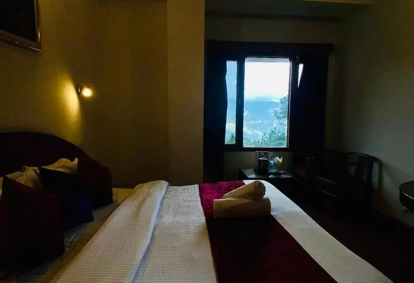 ホテル Tara Inn With Terrace And Mountain View