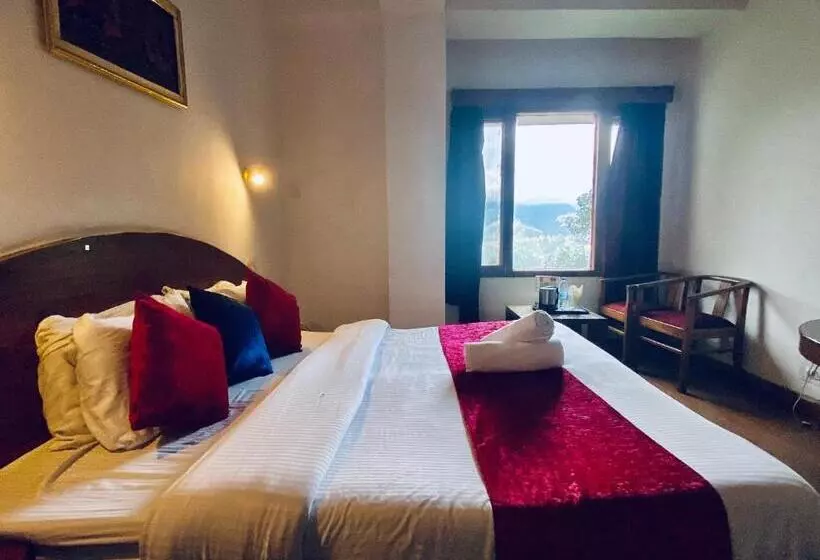 ホテル Tara Inn With Terrace And Mountain View