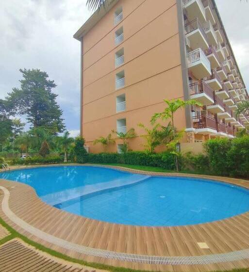 Travel And Lodge Palawan