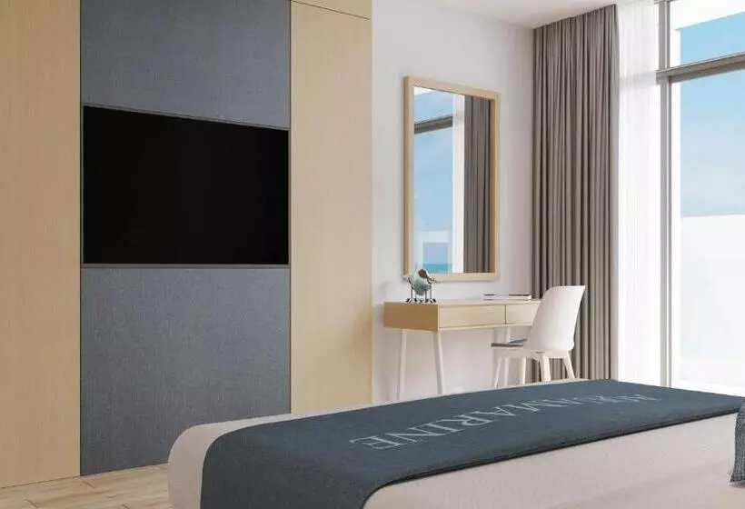 ホテル Aquamarine Beachfront Resort & Spa Cam Ranh