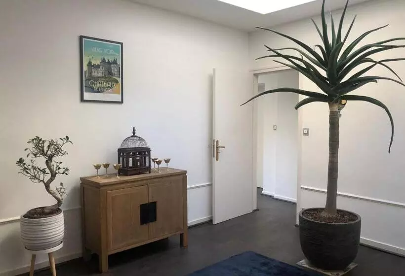 Aamiaismajoitus (B&B) Bulles De Loire