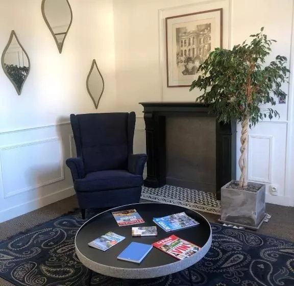 Aamiaismajoitus (B&B) Bulles De Loire