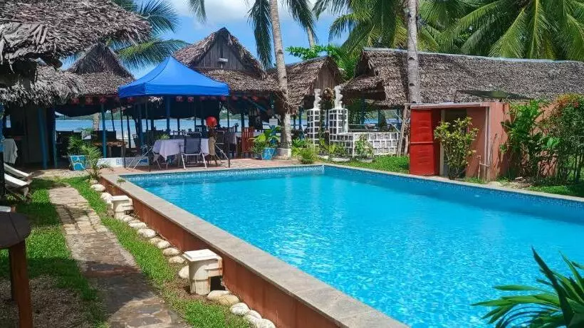 تختخواب و صبحانه Piscine Bimoko