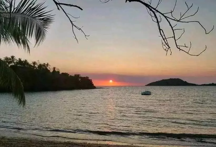 تختخواب و صبحانه Piscine Bimoko