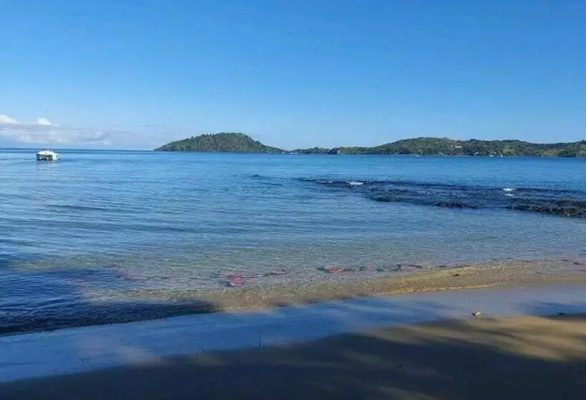 تختخواب و صبحانه Piscine Bimoko