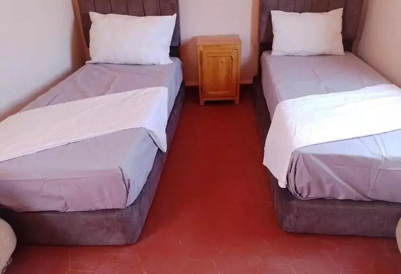 تختخواب و صبحانه Tagtout