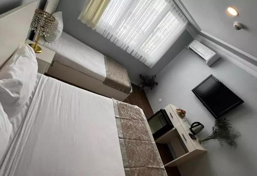 Hotelli Bali Star City