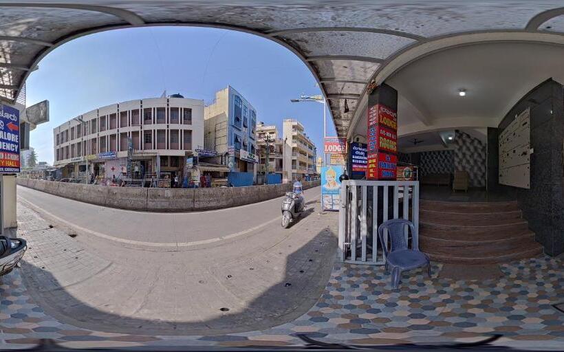 هتل Bangalore Residency