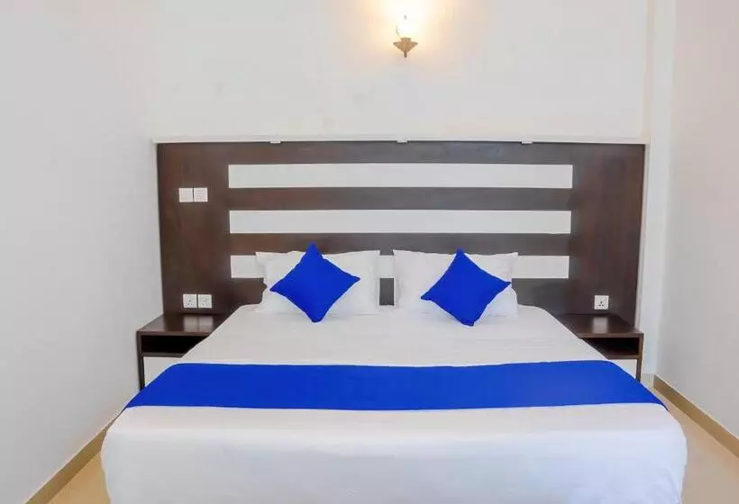 ホテル Ceylanro Transit Villa