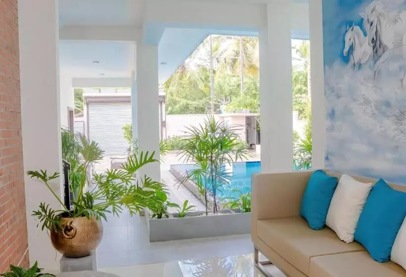 ホテル Ceylanro Transit Villa