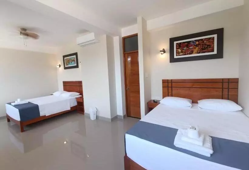 ホテル Inambari Golden