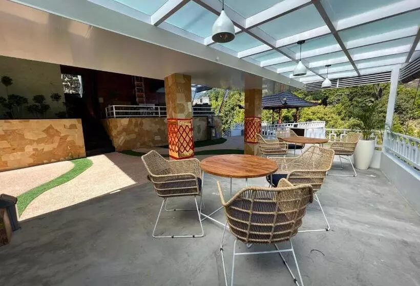 Hotelli Munduk Kupang Sekumpul Villa