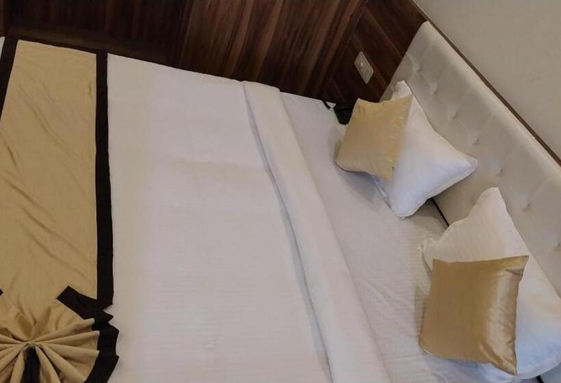 فندق Namastey Puri