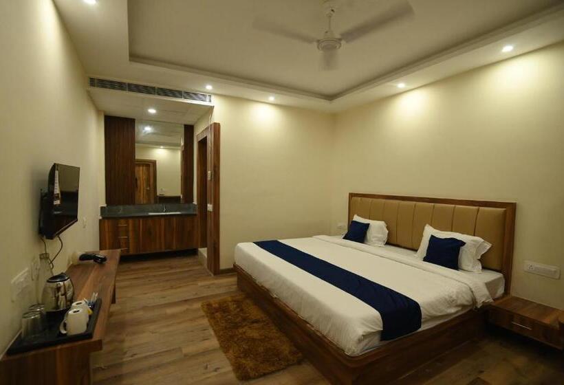 فندق Namastey Puri