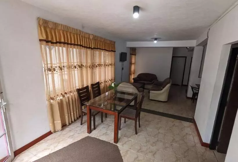 هتل New White Heven Inn