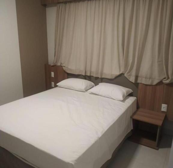 هتل Praias Do Lago