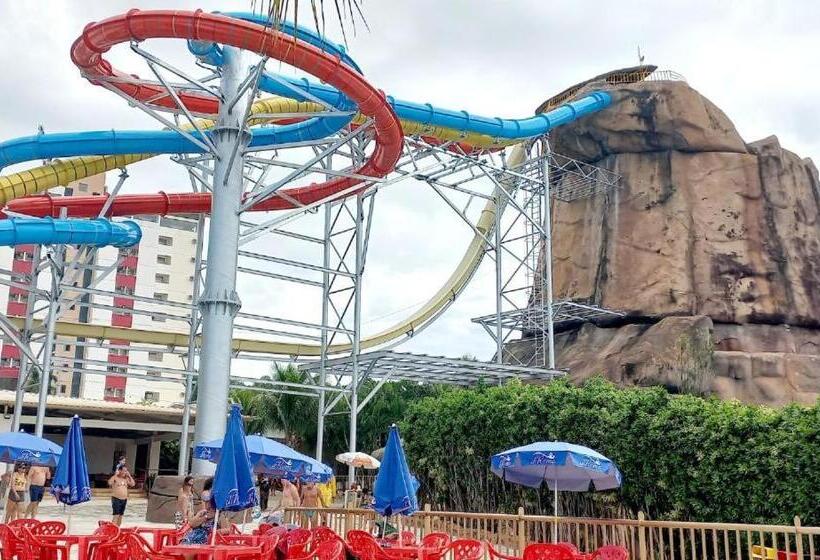 בית מלון כפרי Spazzio Diroma Com Parque Aquático Incluso