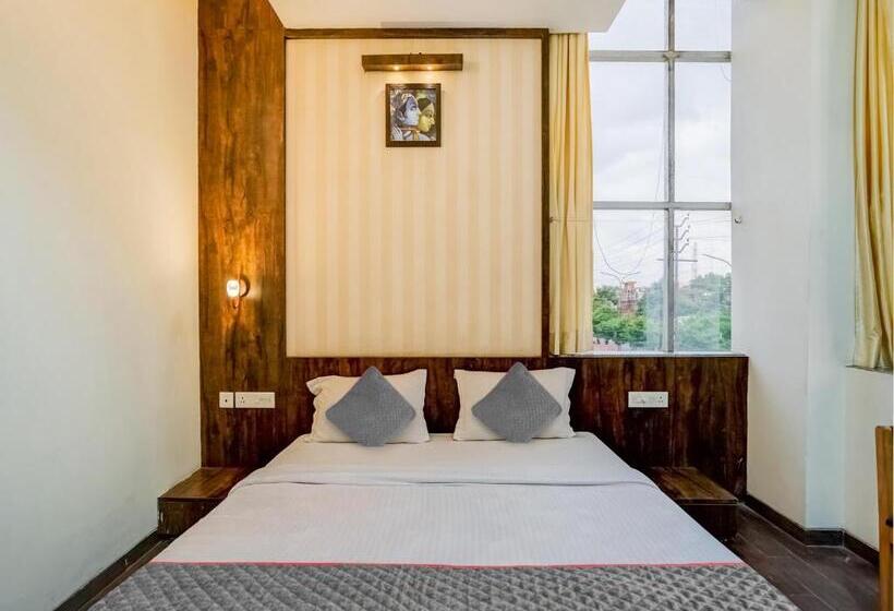 בית מלון כפרי Townhouse Mng Platinum