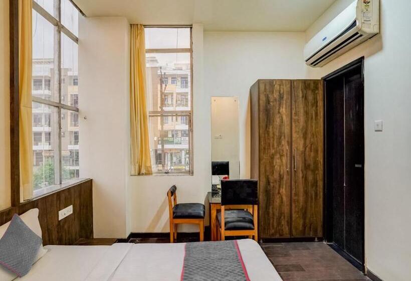 בית מלון כפרי Townhouse Mng Platinum