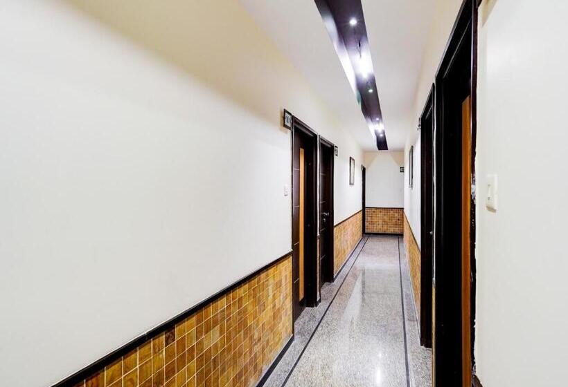 בית מלון כפרי Townhouse Mng Platinum