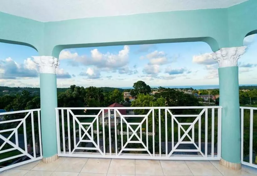 پانسیون Bell Air Seaview