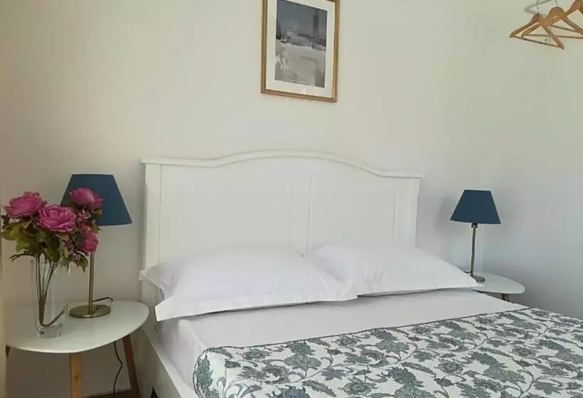 پانسیون Guesthouse Smart