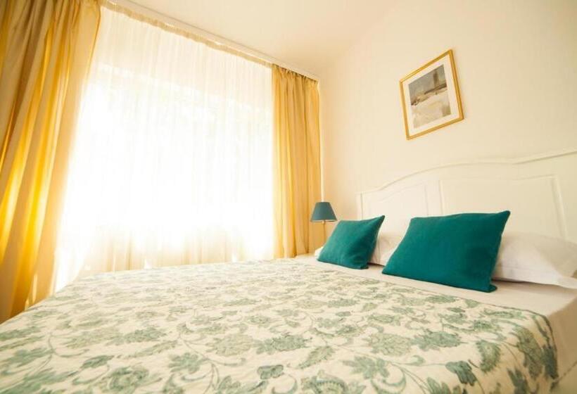 پانسیون Guesthouse Smart