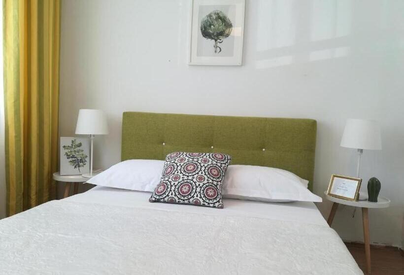 پانسیون Guesthouse Smart