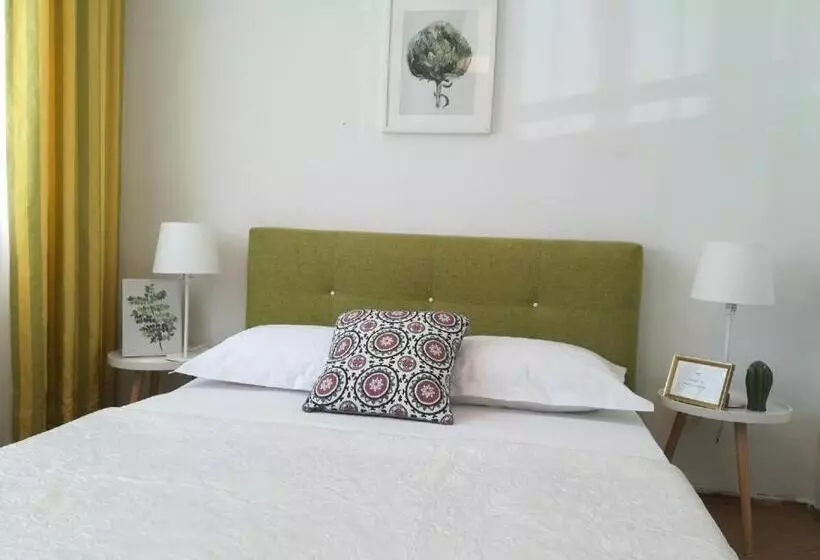 پانسیون Guesthouse Smart