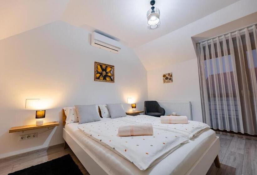 بنسيون Christian Residence