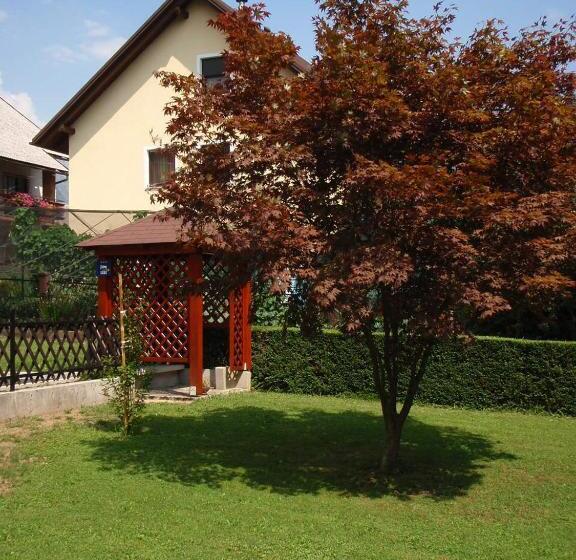 پانسیون Sobe Vera