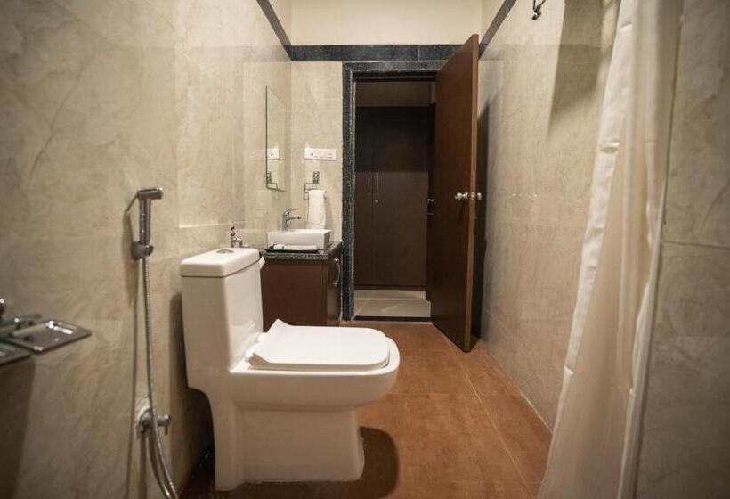 Tiger S Trail Hotel & Food Court