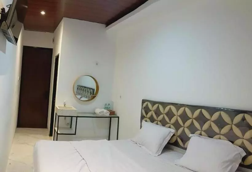 هاستل Batik Inn Semarang