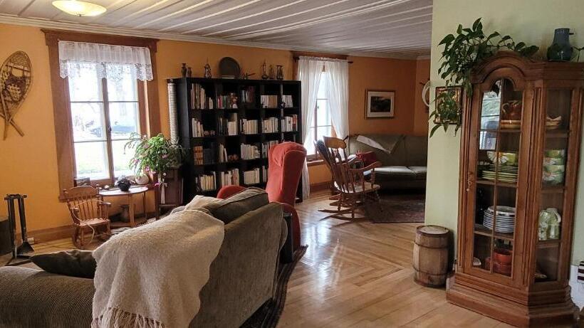 旅馆 La Halte Du Pérégrin