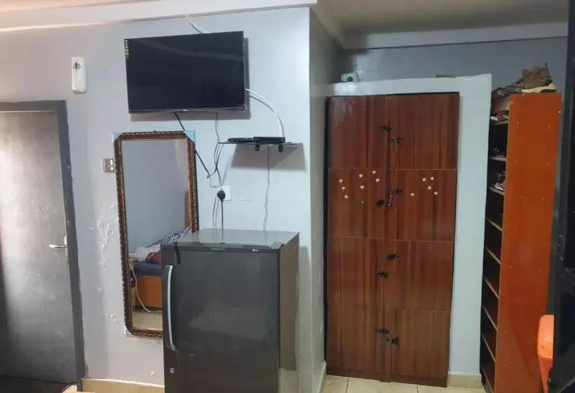 هاستل Shared Space Accommodation