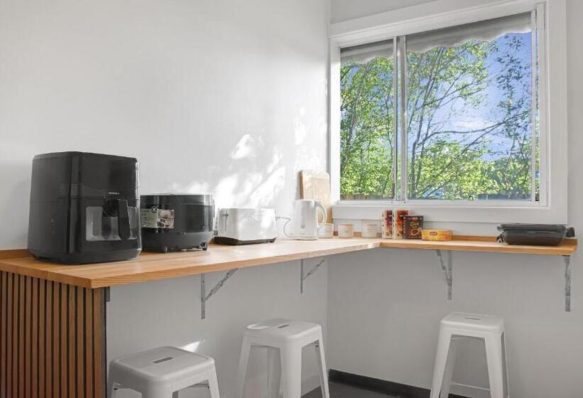 Общежитие Thomson Rest