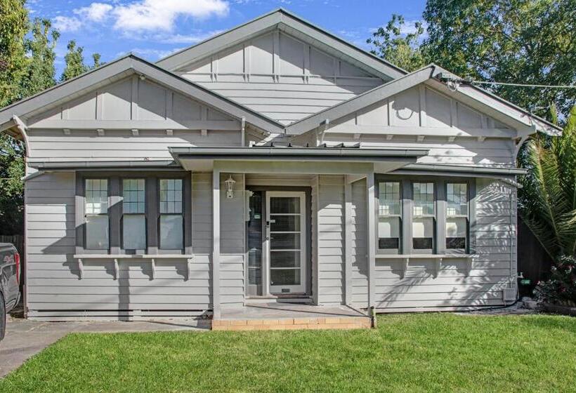 Общежитие Thomson Rest