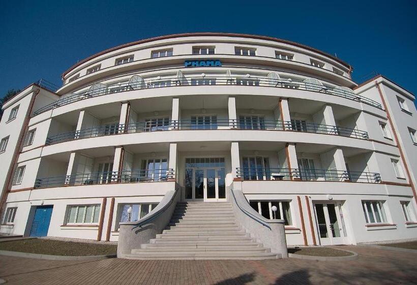 Aamiaismajoitus (B&B) Lázeňský Dům Praha