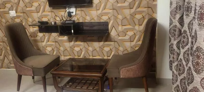 ベッドアンドブレックファースト The Aston Hills   A Luxury Stay , Shimla