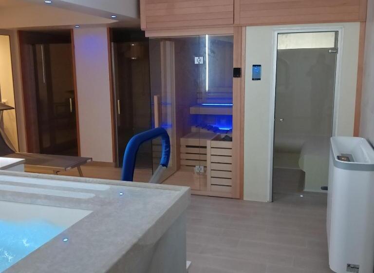 בית מלון כפרי Mya Luxury Rooms And Wellness
