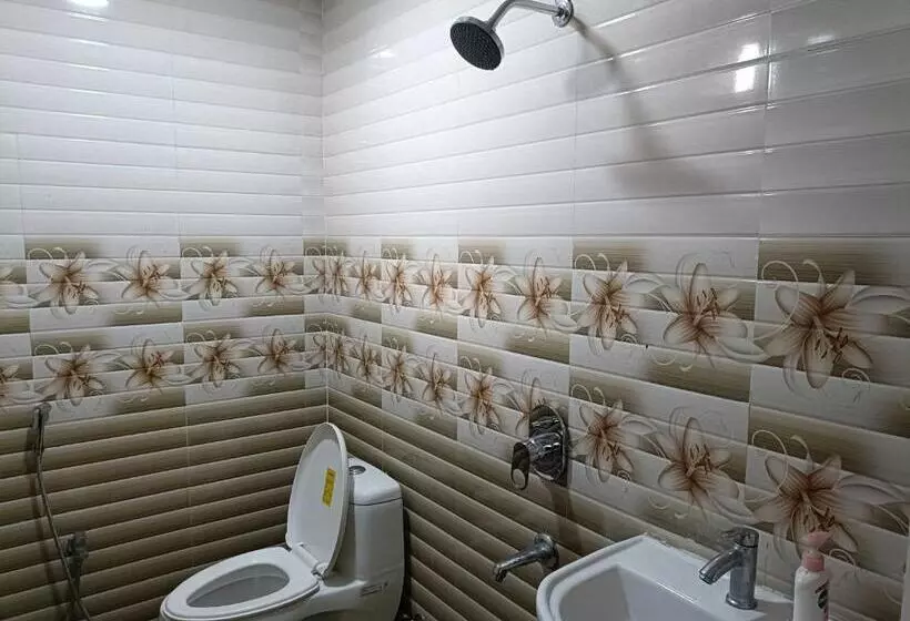 Hotelli Rajwada Palace And Marriage Garden