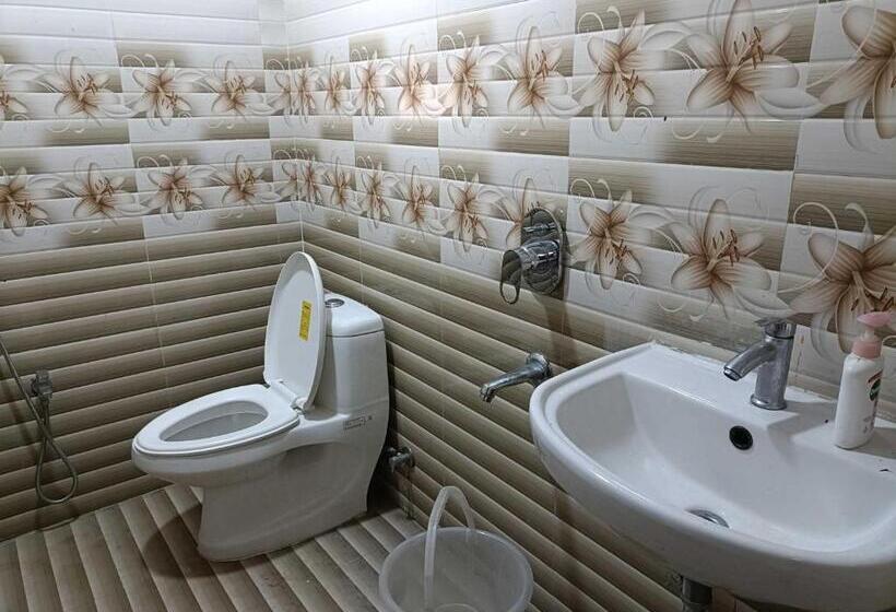 فندق Rajwada Palace And Marriage Garden