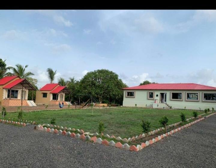 בית מלון כפרי Safari Farm