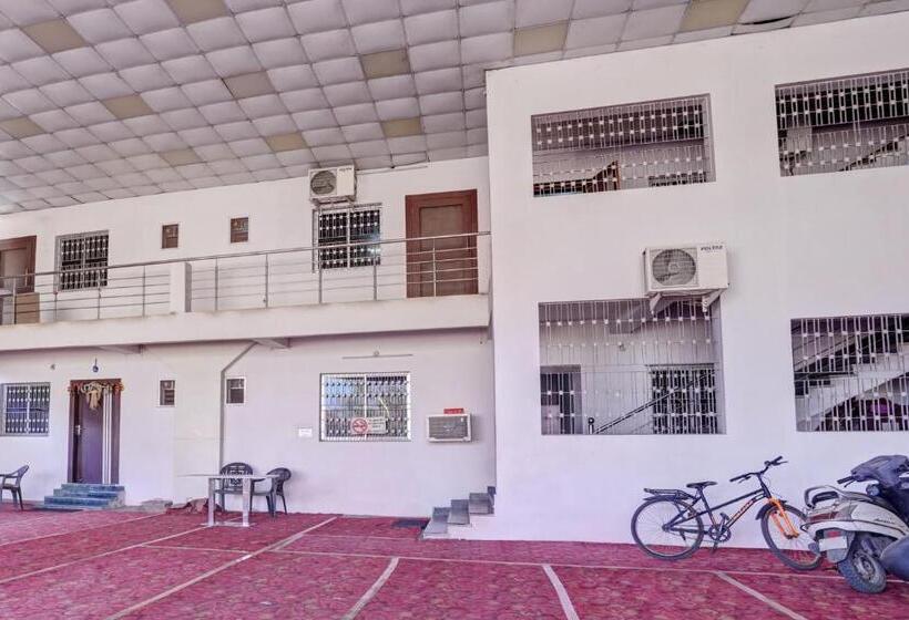 هتل Sanskar Garden