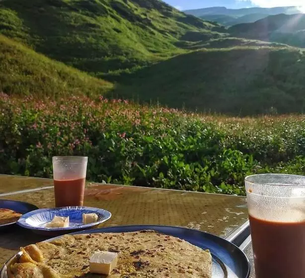 ホテル Snowind Cottages