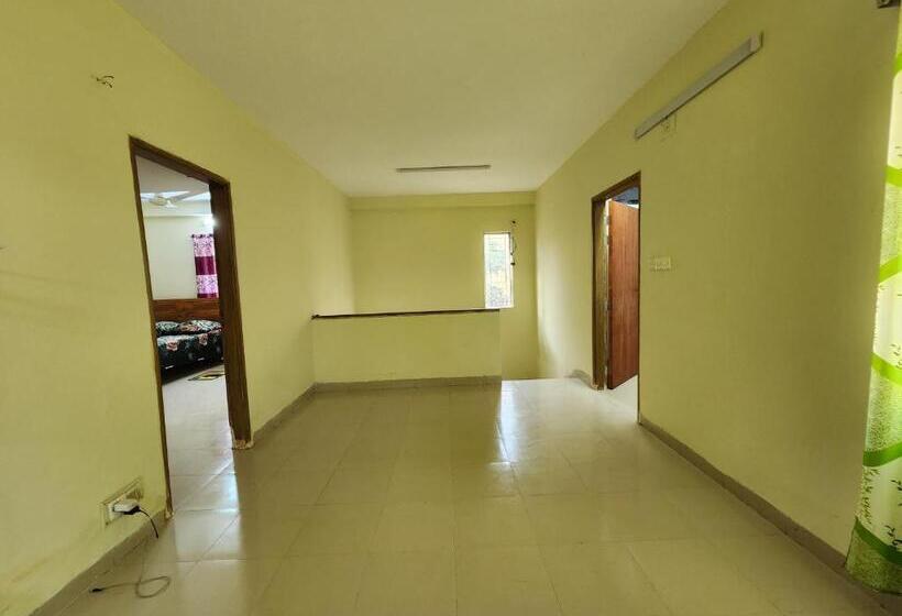 پانسیون Aaira Manjil1