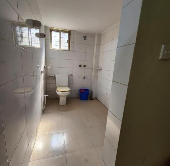 پانسیون Aaira Manjil1