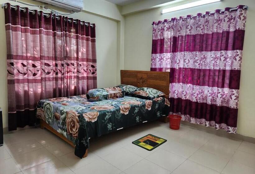 پانسیون Aaira Manjil1